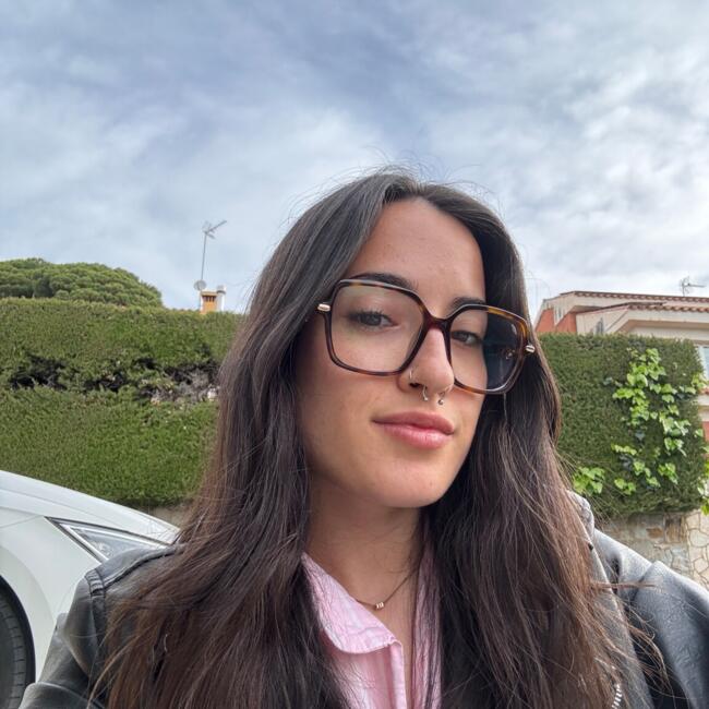 Babysitter in Cerdanyola del Vallès: Carla