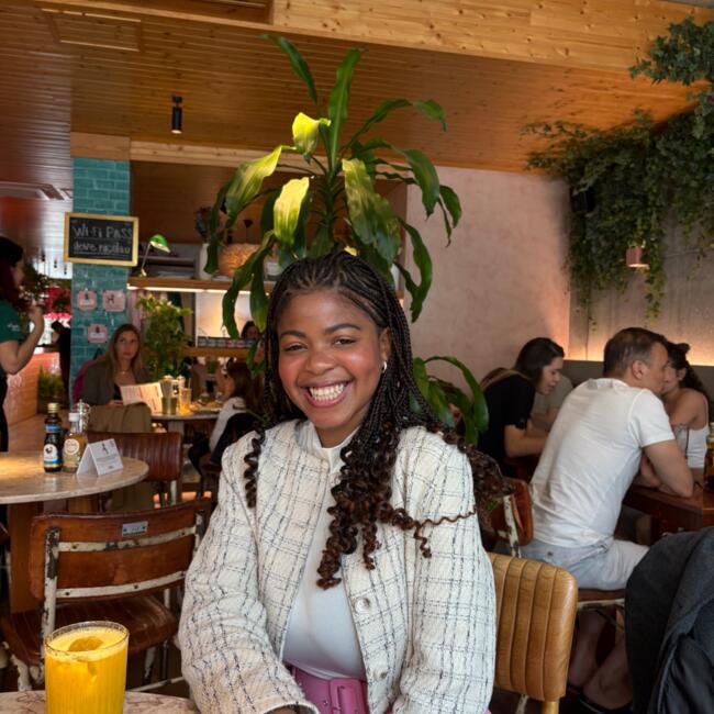 Babysitter em Pontinha: Eudoxia