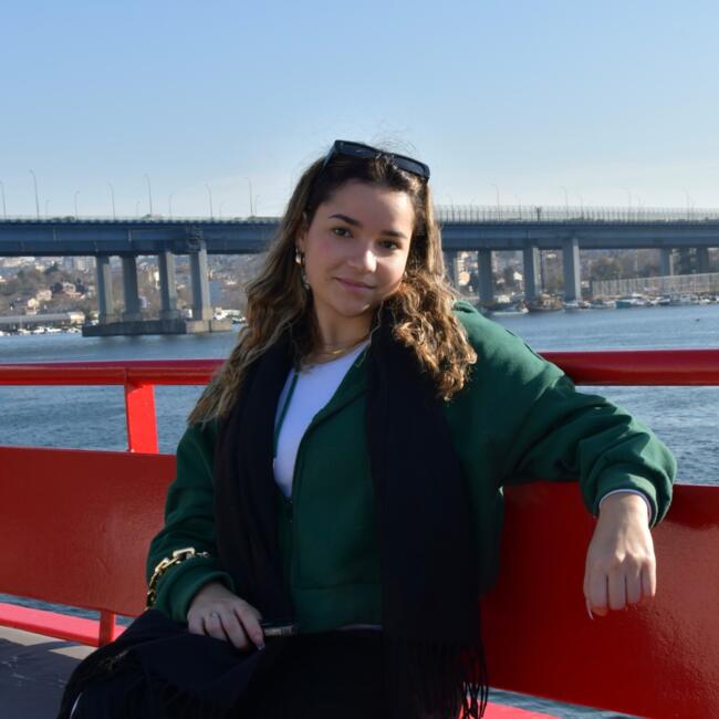 Babysitter em Loulé: Raissa