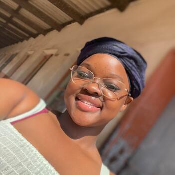 Nanny New Germany: Owami Sibisi