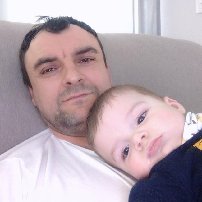 Babysitting job in Xaxim: Eduardo