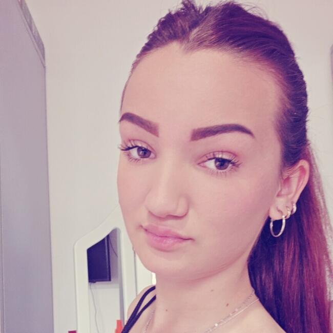 Babysitter in Moreni: Ioana