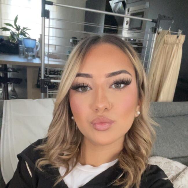 Babysitter in Mulhouse: Maya