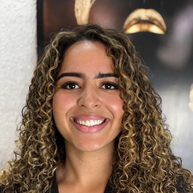 Babá em Rio de Janeiro: Adrielly