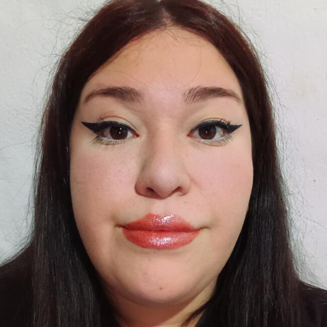 Babysitter in San Fernando: Marina