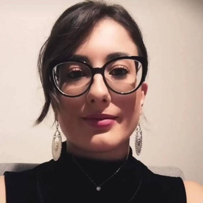 Babysitter a Salzano: Elena