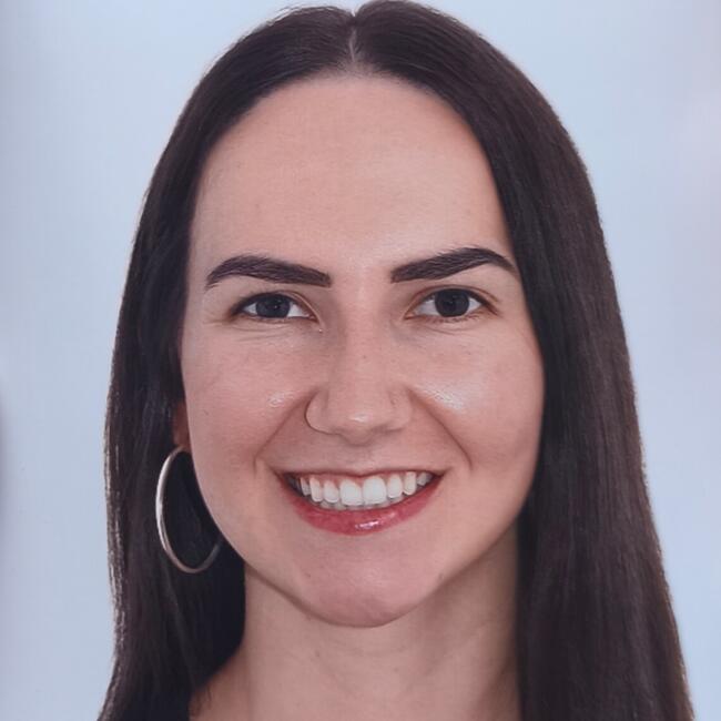 Babysitter in Albal: Adriana