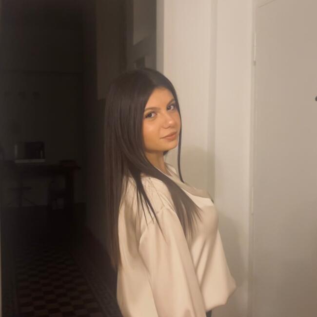 Babysitter in Milan: Sara