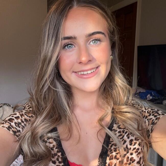 Babysitter in Laragh (Ulster): Rebecca