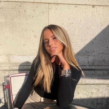 Baby-sitter in Levallois-Perret: Clemence