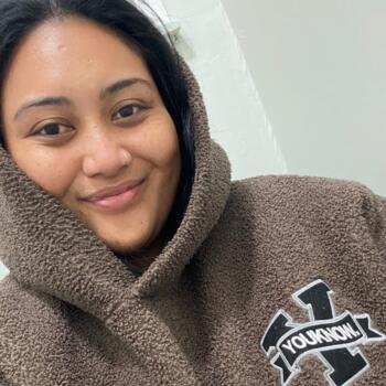 Babysitting job in Featherston: babysitting job Lenz