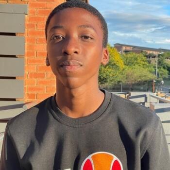Babysitter in Pretoria: Thuba