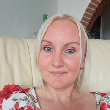 Babysitter Job in Tournai: Babysitter Job Celine