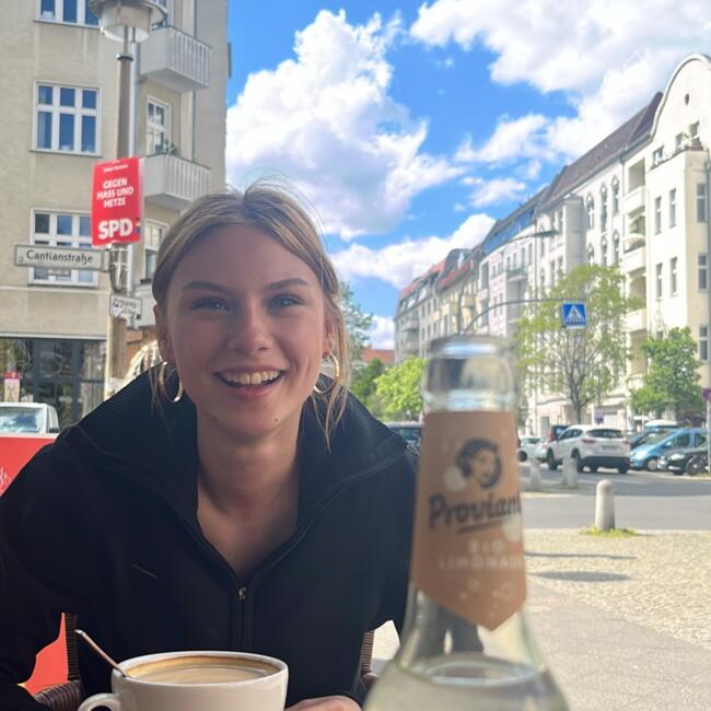 Babysitter in Berlin: Mariann