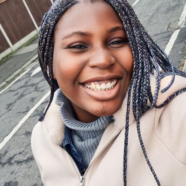 Babysitter in Oldham: Rocki