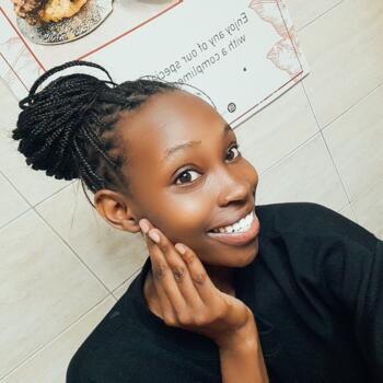 Babysitter Nairobi: Sylvia