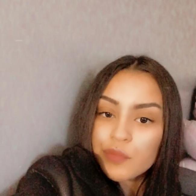 Babysitter in Asnières-sur-Seine: Ahlam