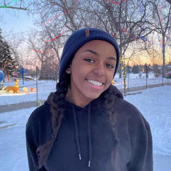 Baby-sitter in Calgary: Kyla