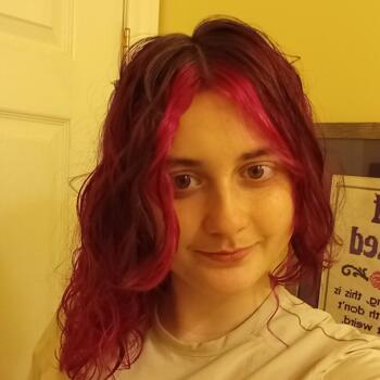 Babysitter in Waterloo: Quinn