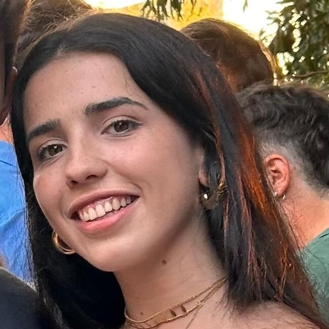 Babysitter in Las Rozas de Madrid: Lucía