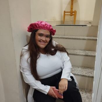 Babysitter Rio de Janeiro: Simone