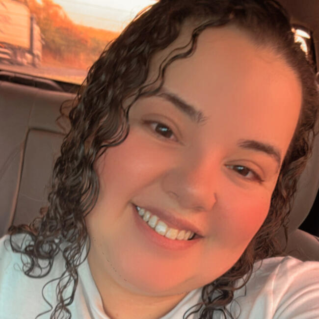 Babysitter in Campo Grande: Thallya