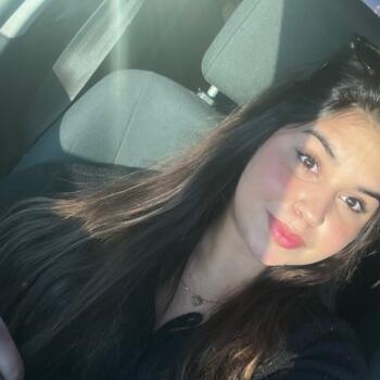 Nanny in La Rochelle: Wijdane