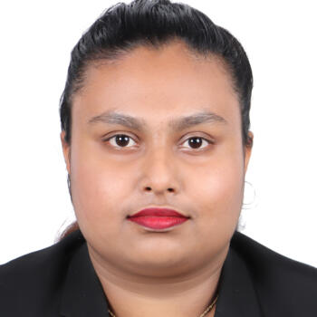 Babysitter in Dubai: Sachini