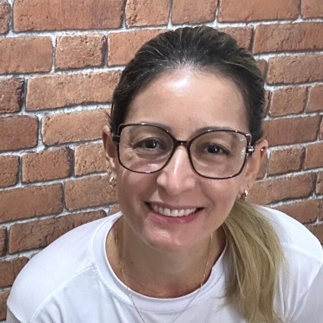 Babysitter in Canoas: Meire