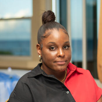 Babysitter in Spanish Town: Shadae
