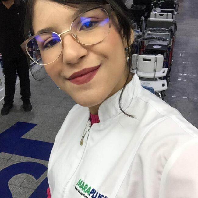 Babysitter in Caracas: Maria Dolores