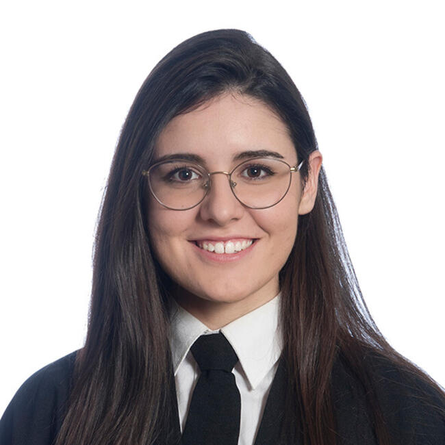 Babysitter in Camós: Mireia