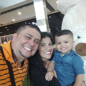 Trabajo para niñera en Bucaramanga: Fernando