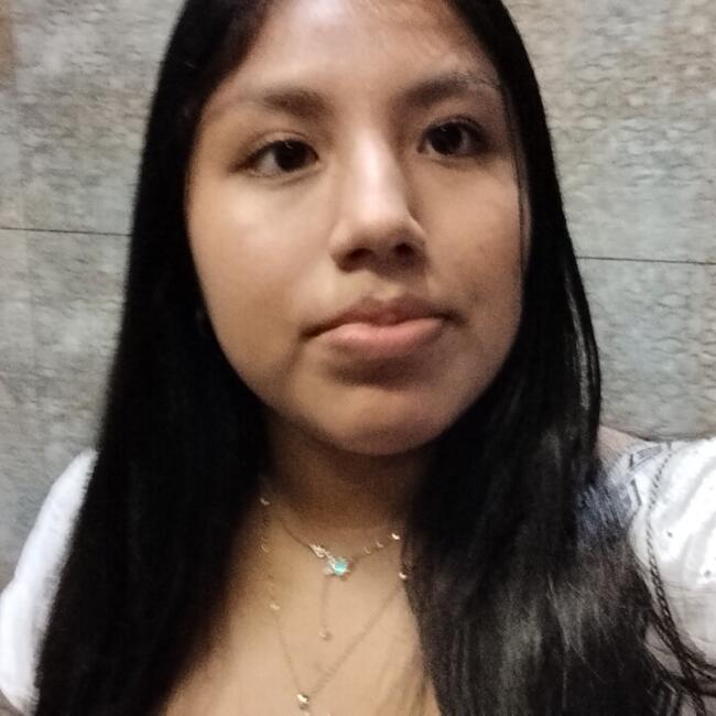 Babysitter in Santa Cruz: Dayana