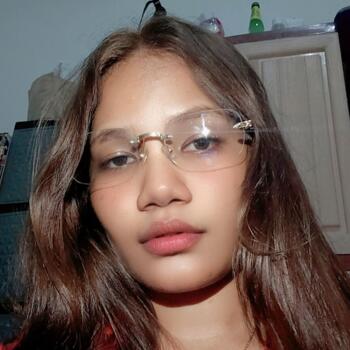 Babysitter in Bojong: Jurni