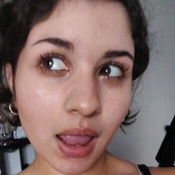 Babysitter Te Awamutu: Yasmine