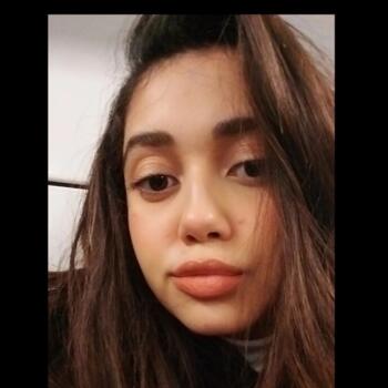 Babysitter in Paris: Douae