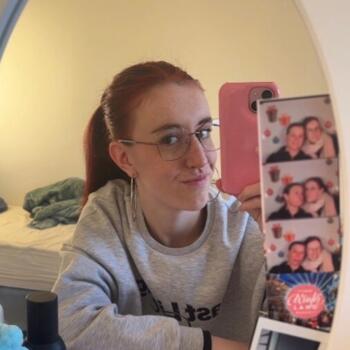 Babysitter Bilzen: Sari