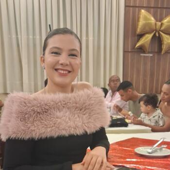 Babysitter in Campinas: Natália