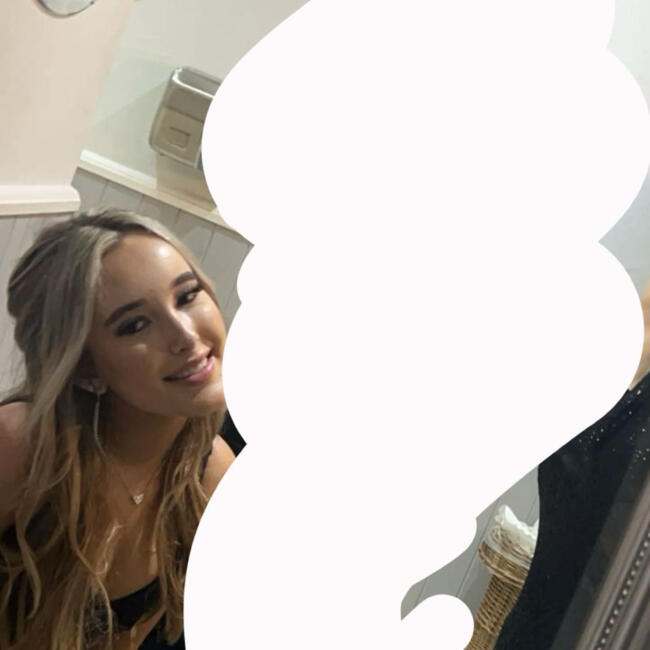 Babysitter in Carrigaline: Ava