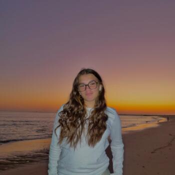 Babysitter in Rumilly: Lea