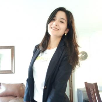 Babysitter in Perth: Loria
