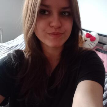 Babysitter in Budapest: Roxána