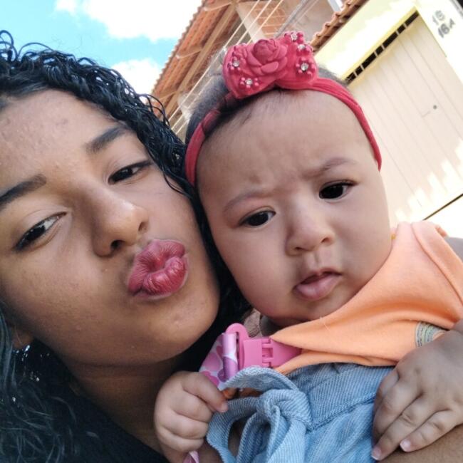 Babysitter in Serra: Joana