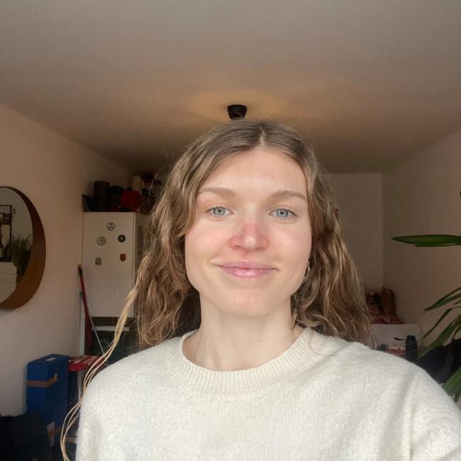 Babysitter in Huddinge: Gemma