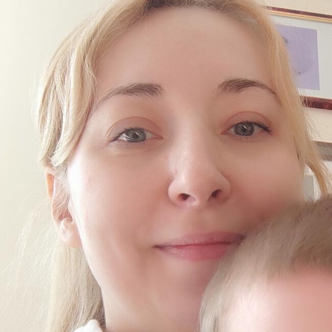 Babysitter in Paris: Natalia