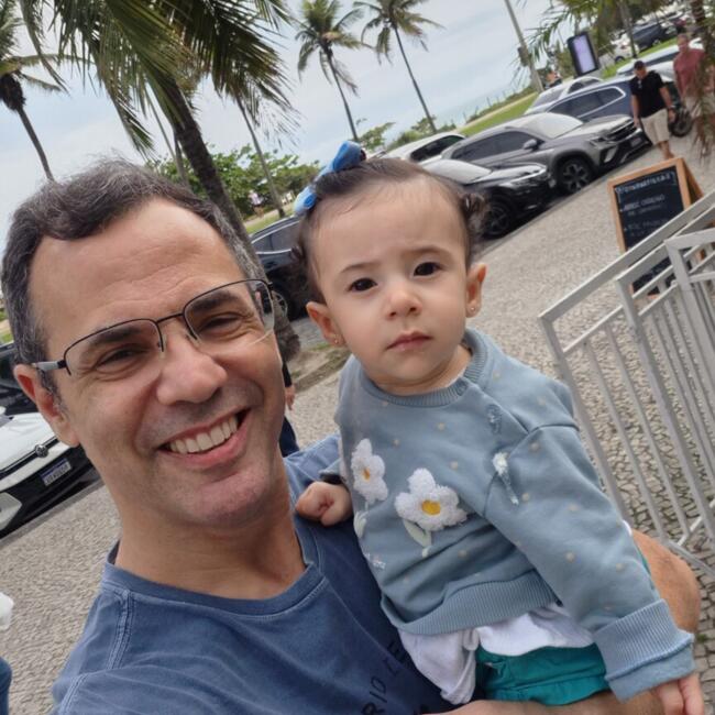 Emprego de babá em Rio de Janeiro: Rodolfo