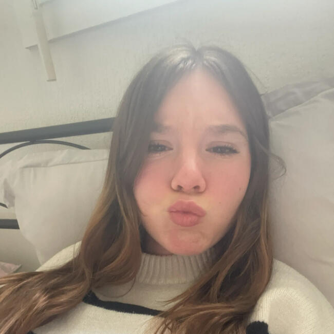 Babysitter in Quetigny: Mary