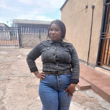 Babysitter in Mohlakeng: Christina