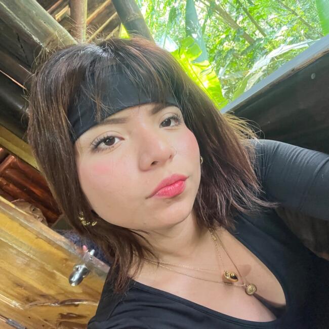 Niñera en Manta: Linzay